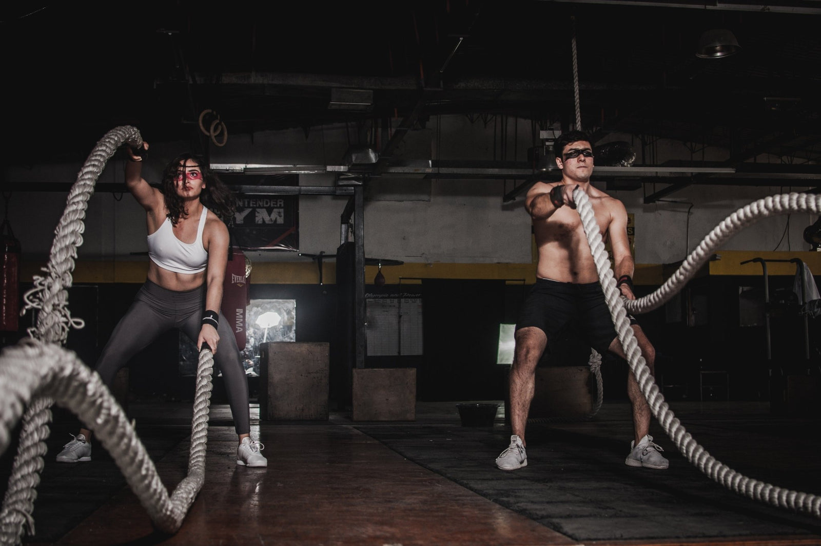 CrossFit vs. Traditional Gym Workouts - SNO