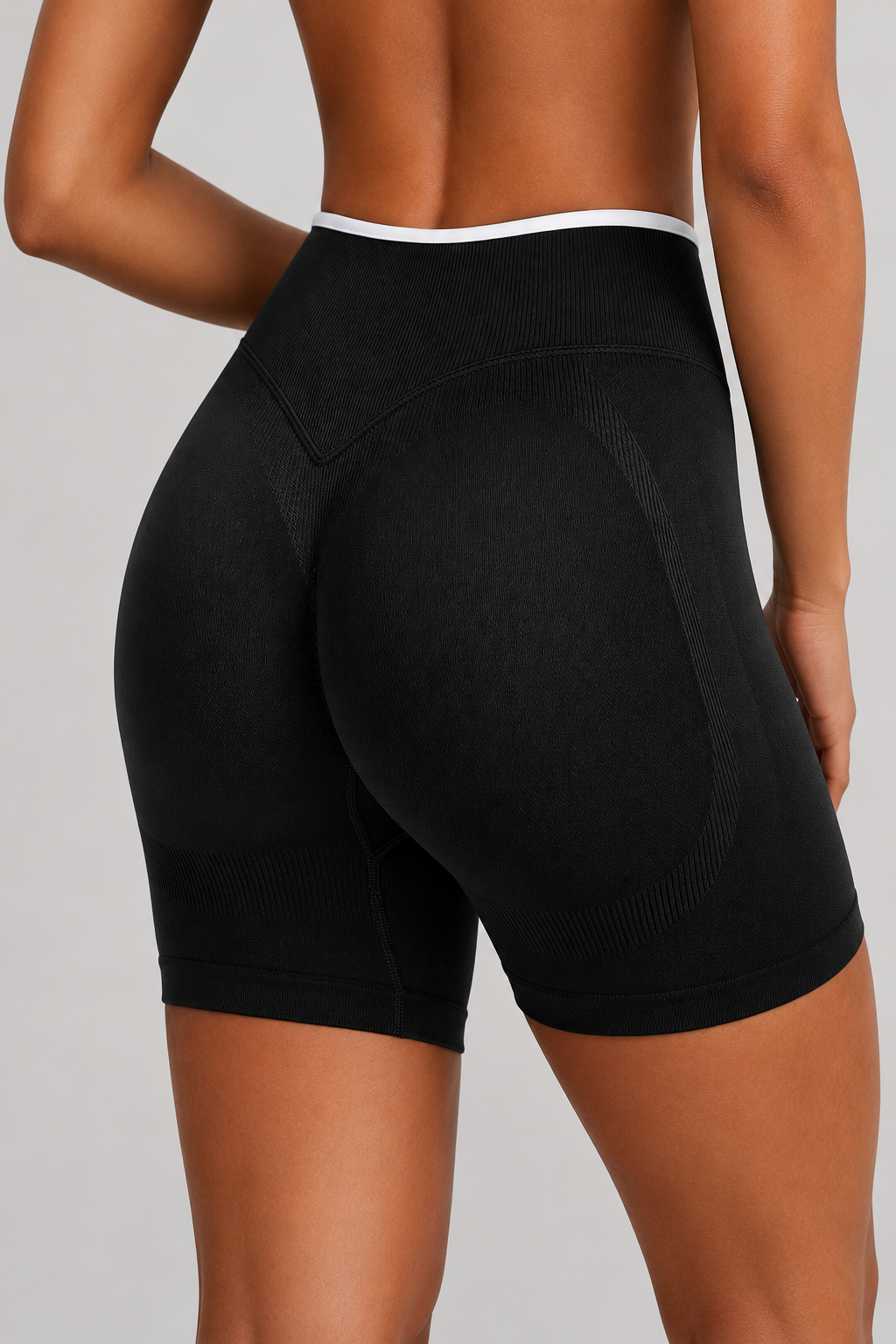 Aura Seamless Shorts