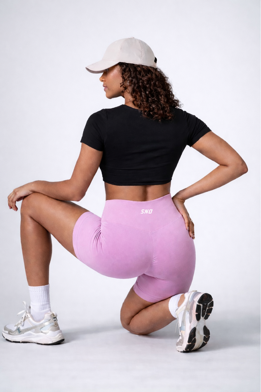 Women's Seamless Shorts - SNO