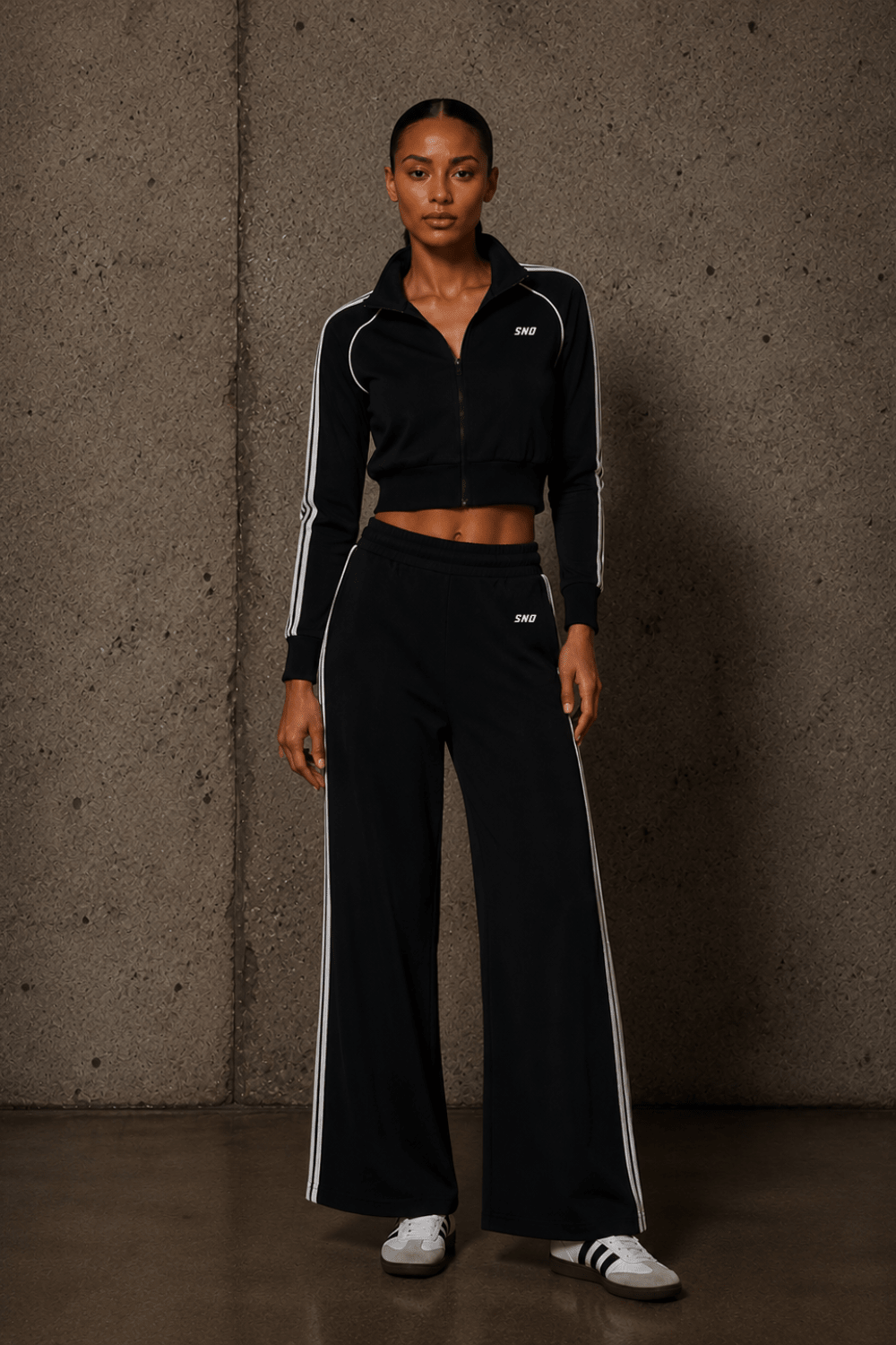 Rival Cropped Jacket - SNO