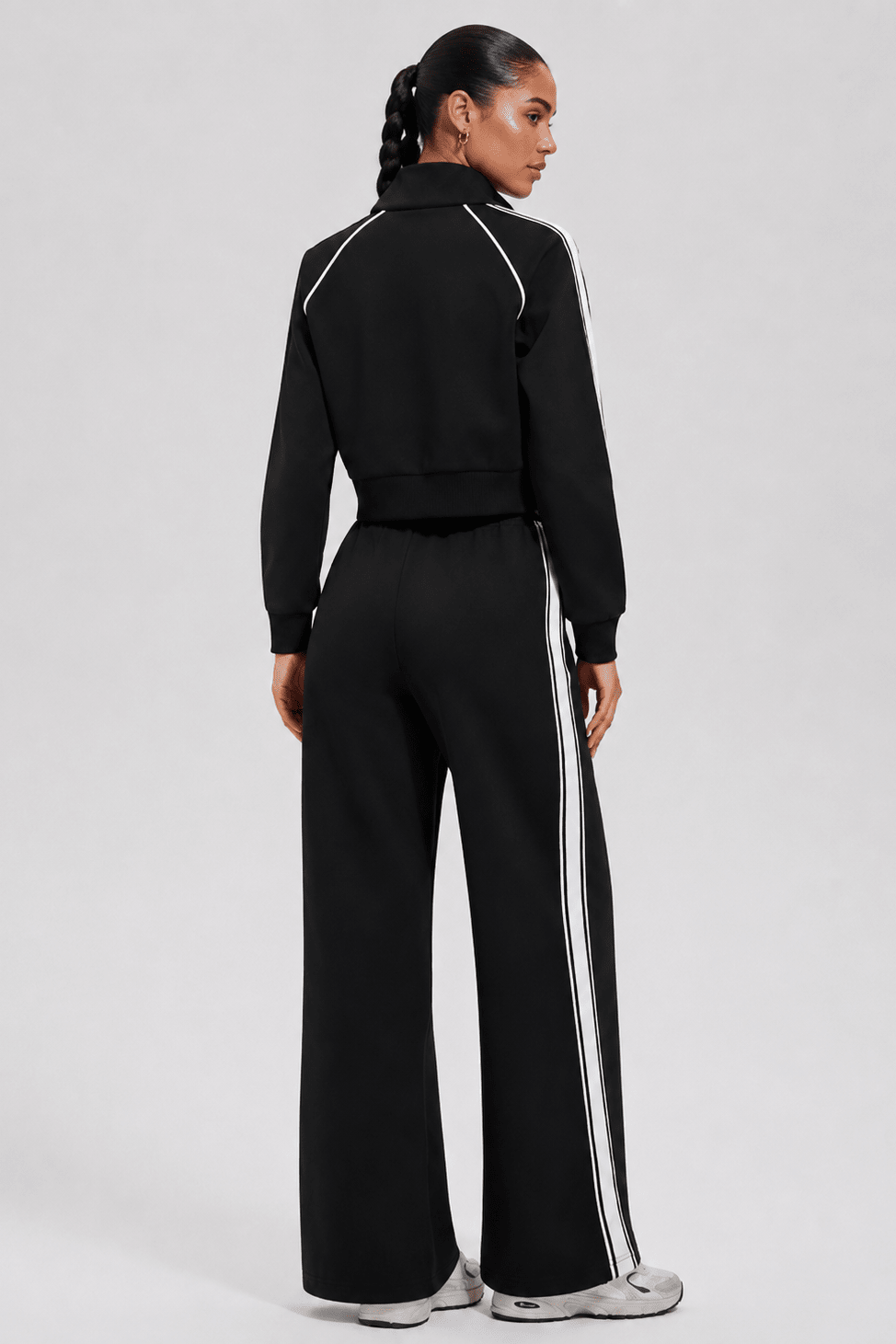 Rival Cropped Jacket - SNO